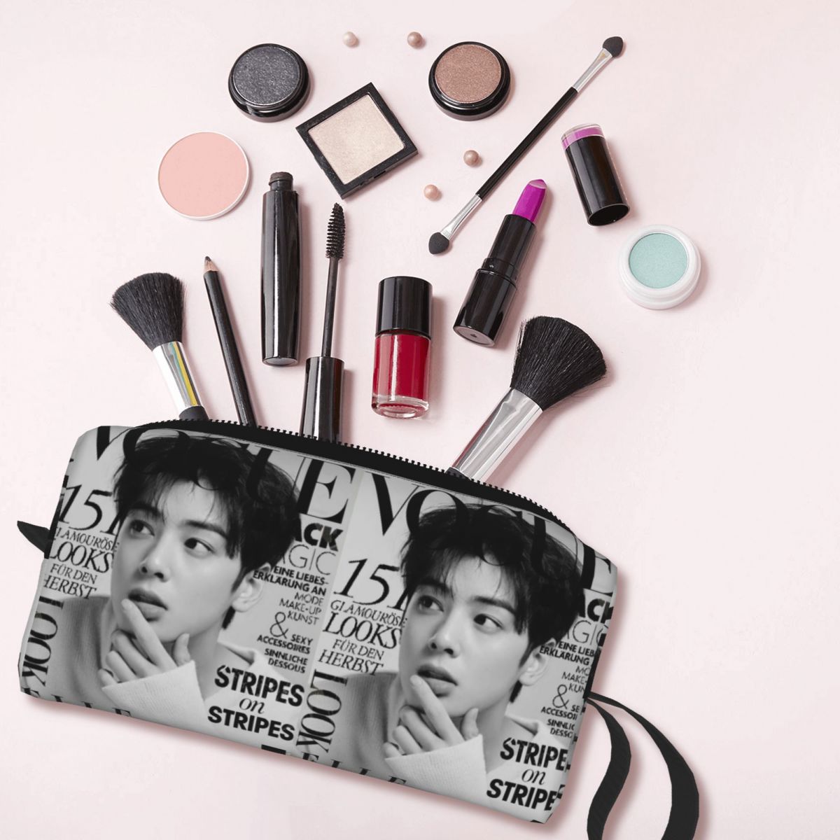 حافظة أقلام Cha EunWoo Kpop As - مراجعة Stationery And Office Supply Chain وسعره
